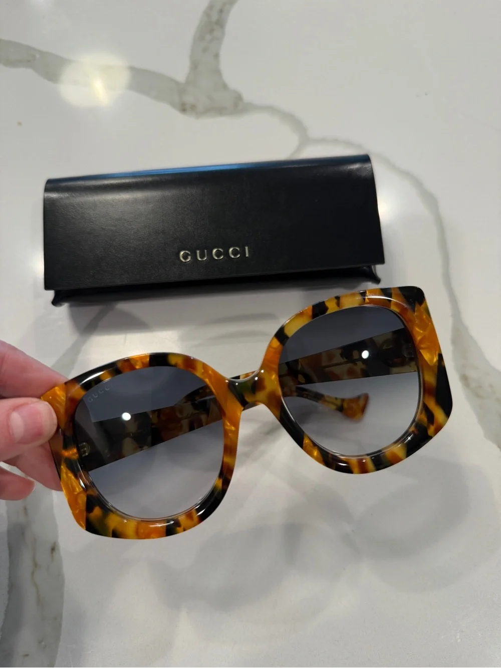 Gucci Tortoiseshell Oversized Square Sunglasses with Gradient Smoke Lenses - Picture 1 of 7